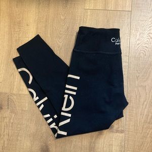4/$30 Calvin Klein Performance Leggings Size M